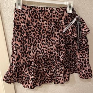 Leopard wrap skirt medium NWOT
